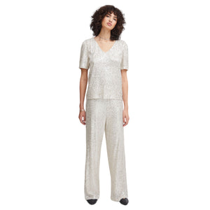 ICHI-Trousers-Fauci-Trousers-Frosted-Almond-Model-Image